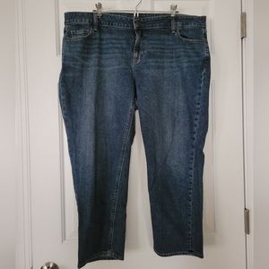 Old Navy Boyfriend Mid-Rise Jeans - Size 16 Plus Short